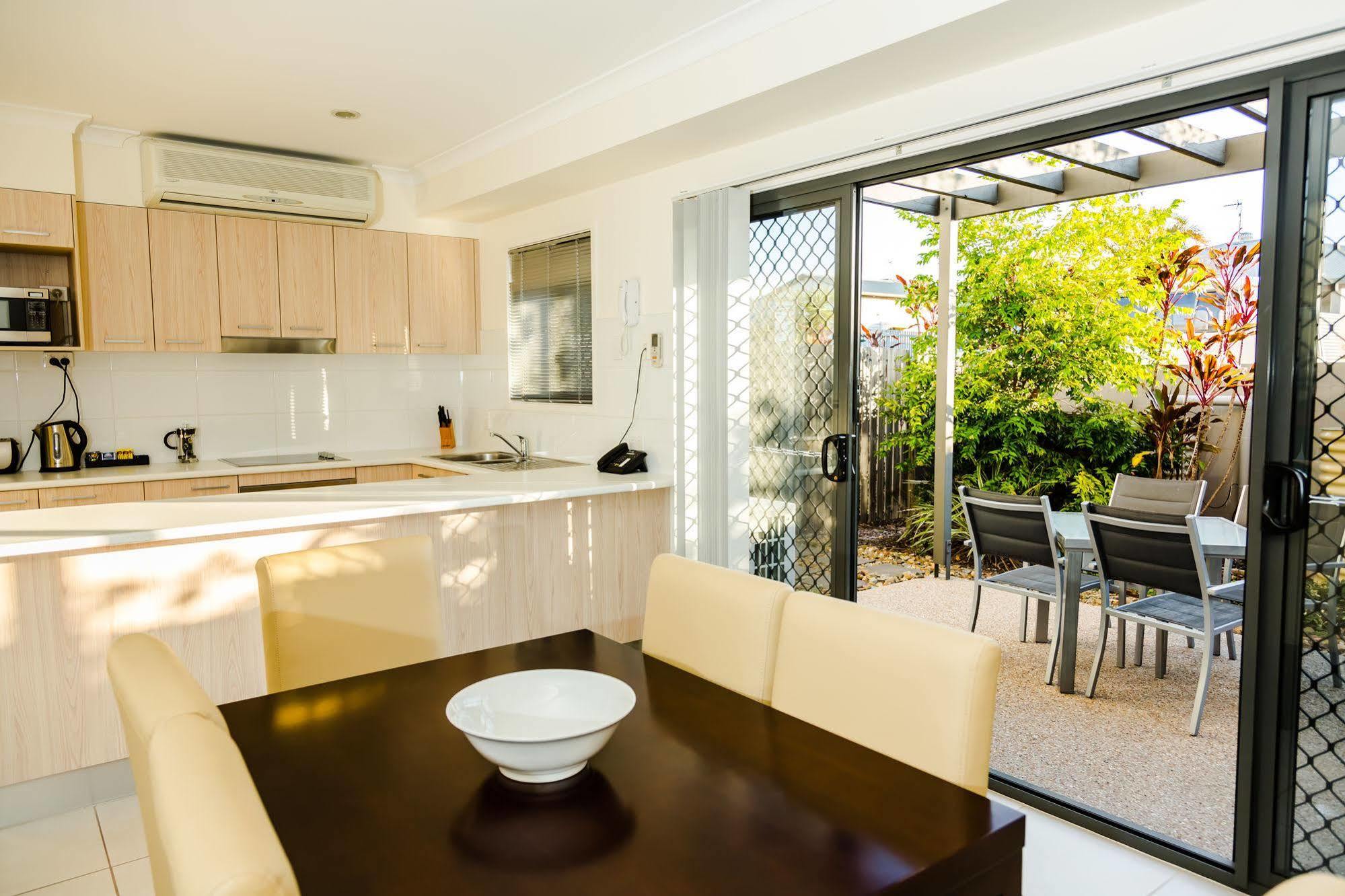 Gladstone Heights Executive Apartments Екстериор снимка